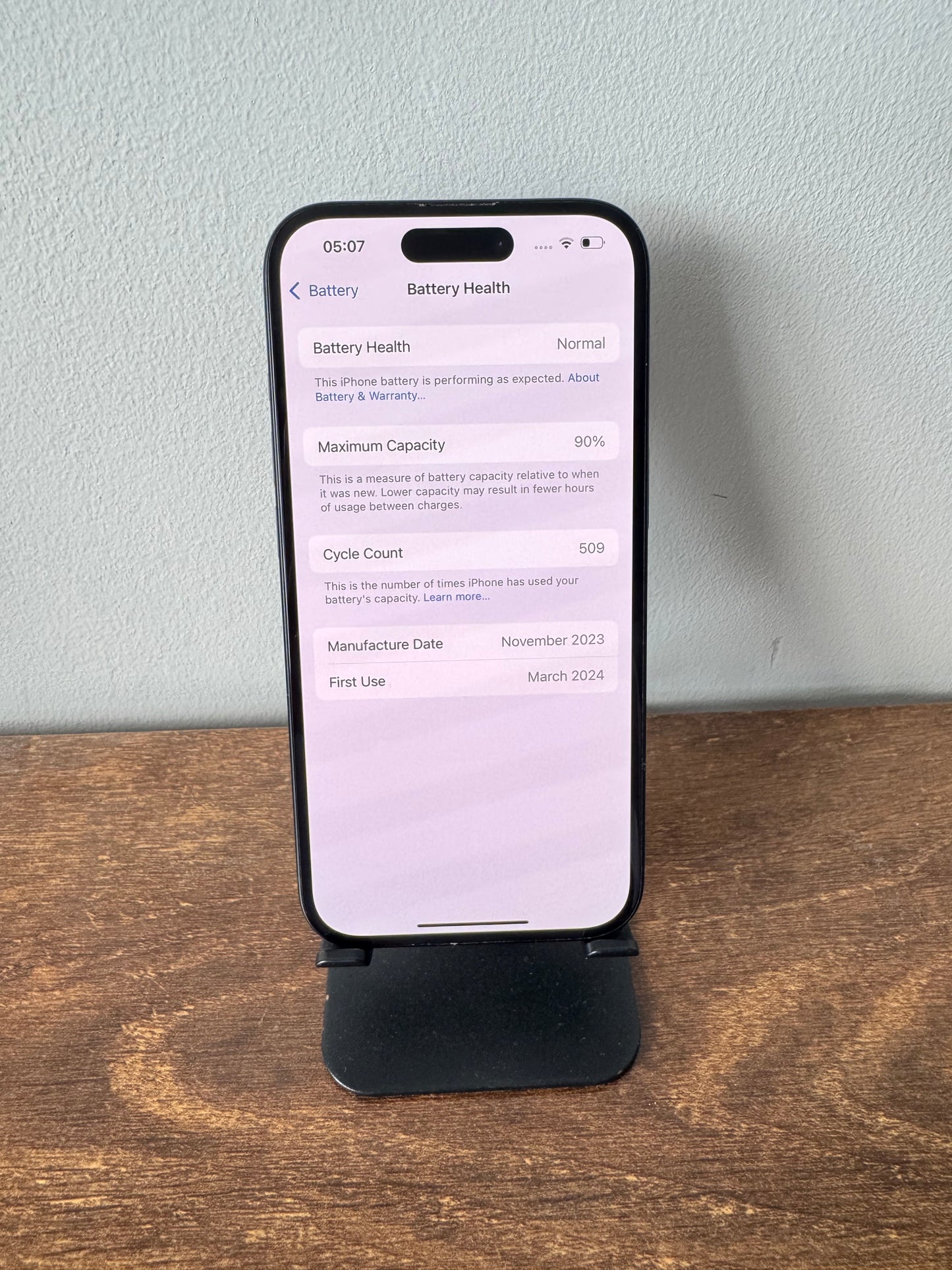 Apple iPhone 15 Black Titanium - 128 GB