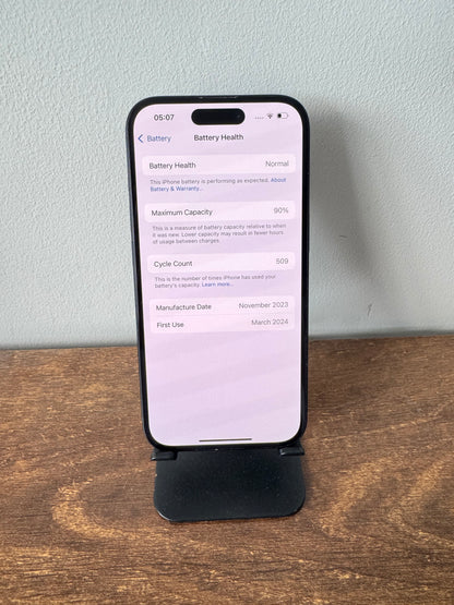 Apple iPhone 15 Black Titanium - 128 GB