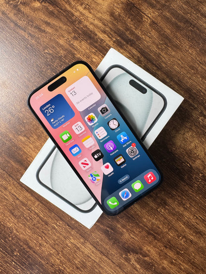 Apple iPhone 15 Black Titanium - 128 GB