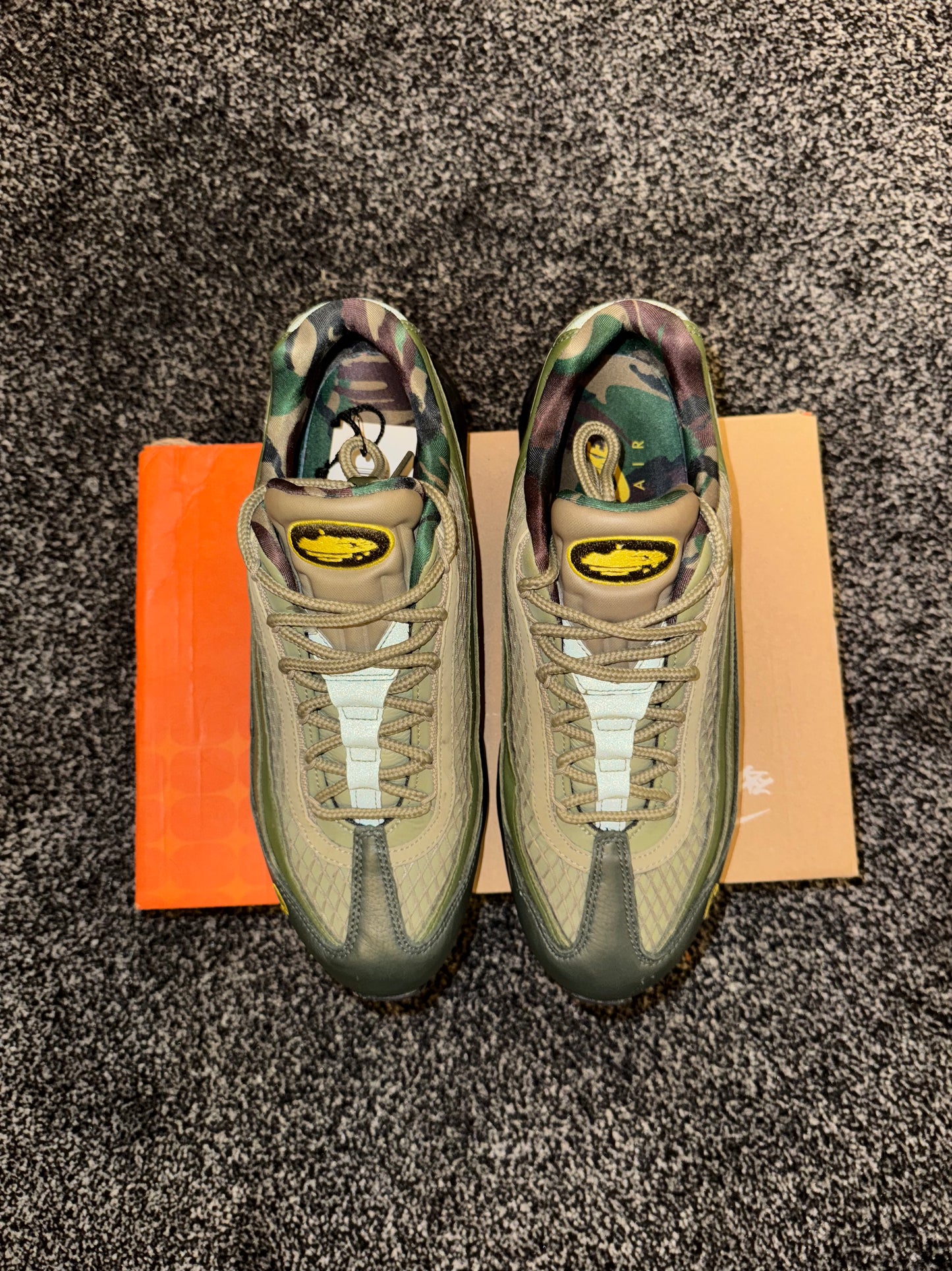 NIKE AIR MAX 95 SP X CORTEIZ GUTTA GREEN - UK 10