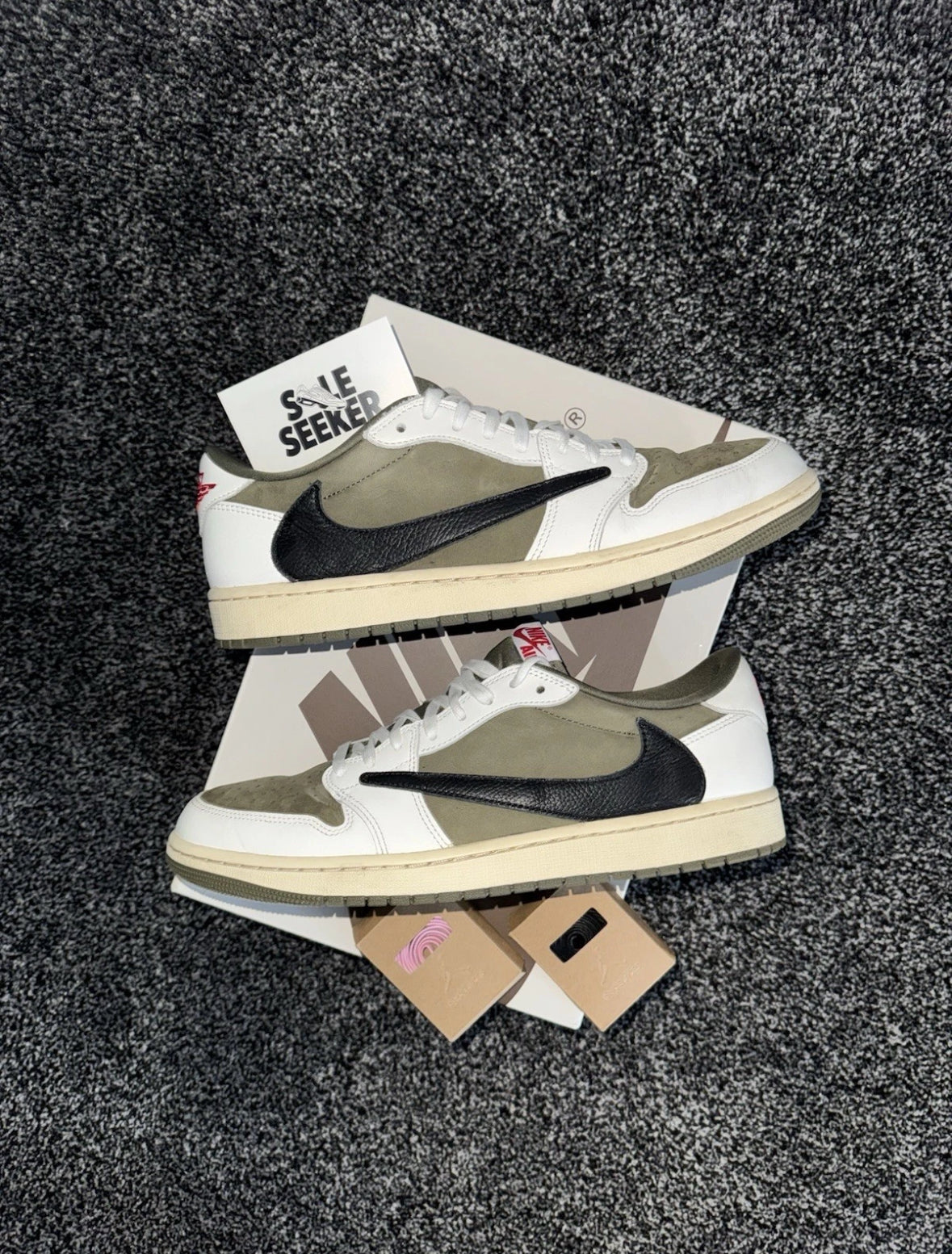 Nike Air Jordan 1 Low x Travis Scott Medium Olive - UK 10.5